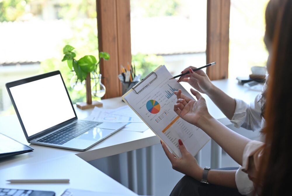 ワークライフバランスが取れる企業の探し方